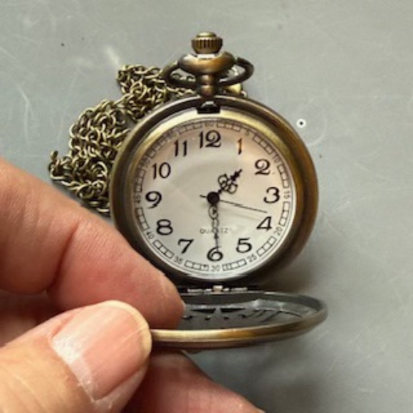 Modern Steampunk pocket watch - Picture 3 of 4